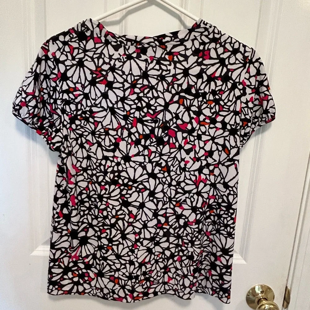 Top - Picture 2 of 2